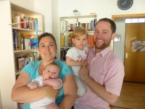 Susana, Iker, Lucia und Robert Koch